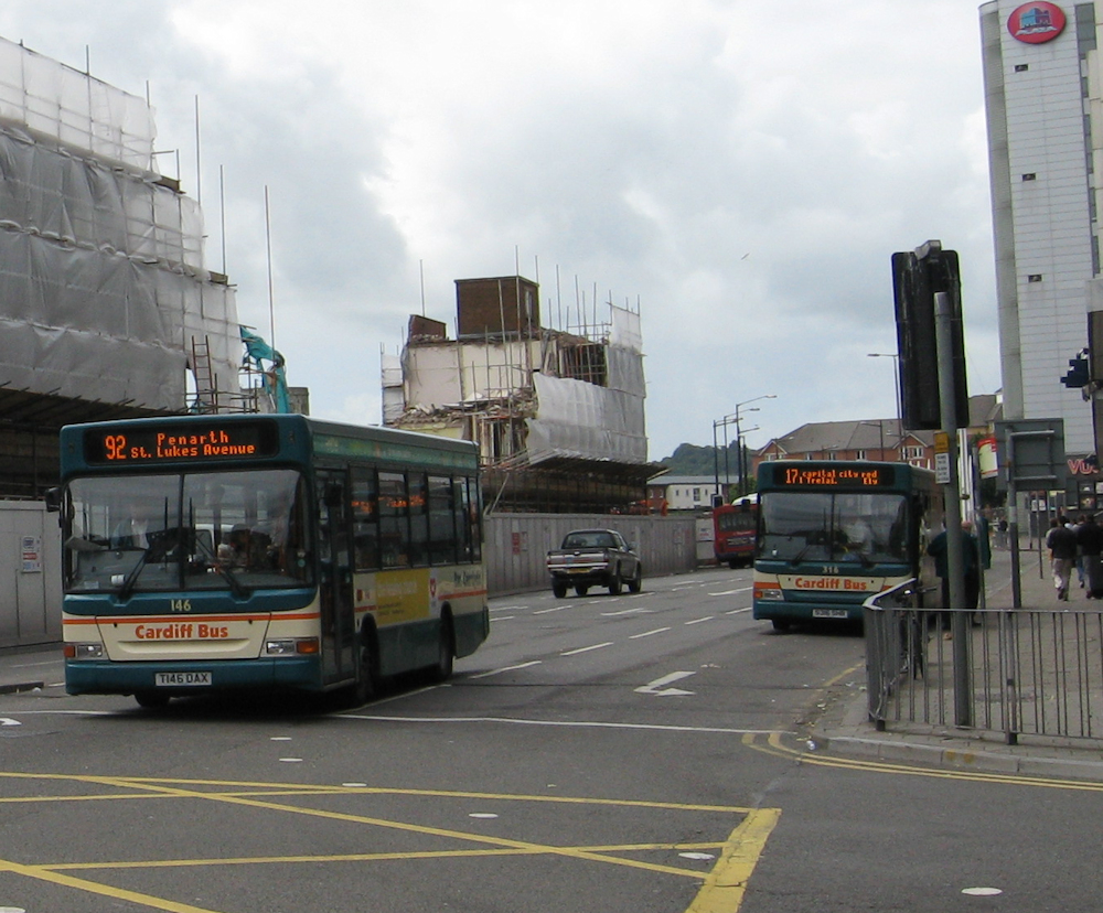Cardiff Bus 1 JPG.jpg
